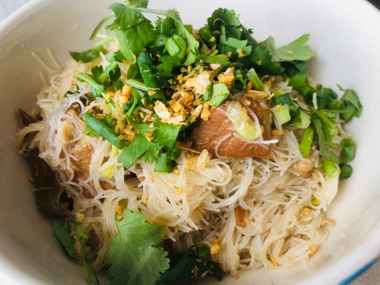 Pork Leg Bee Hoon 猪脚米粉